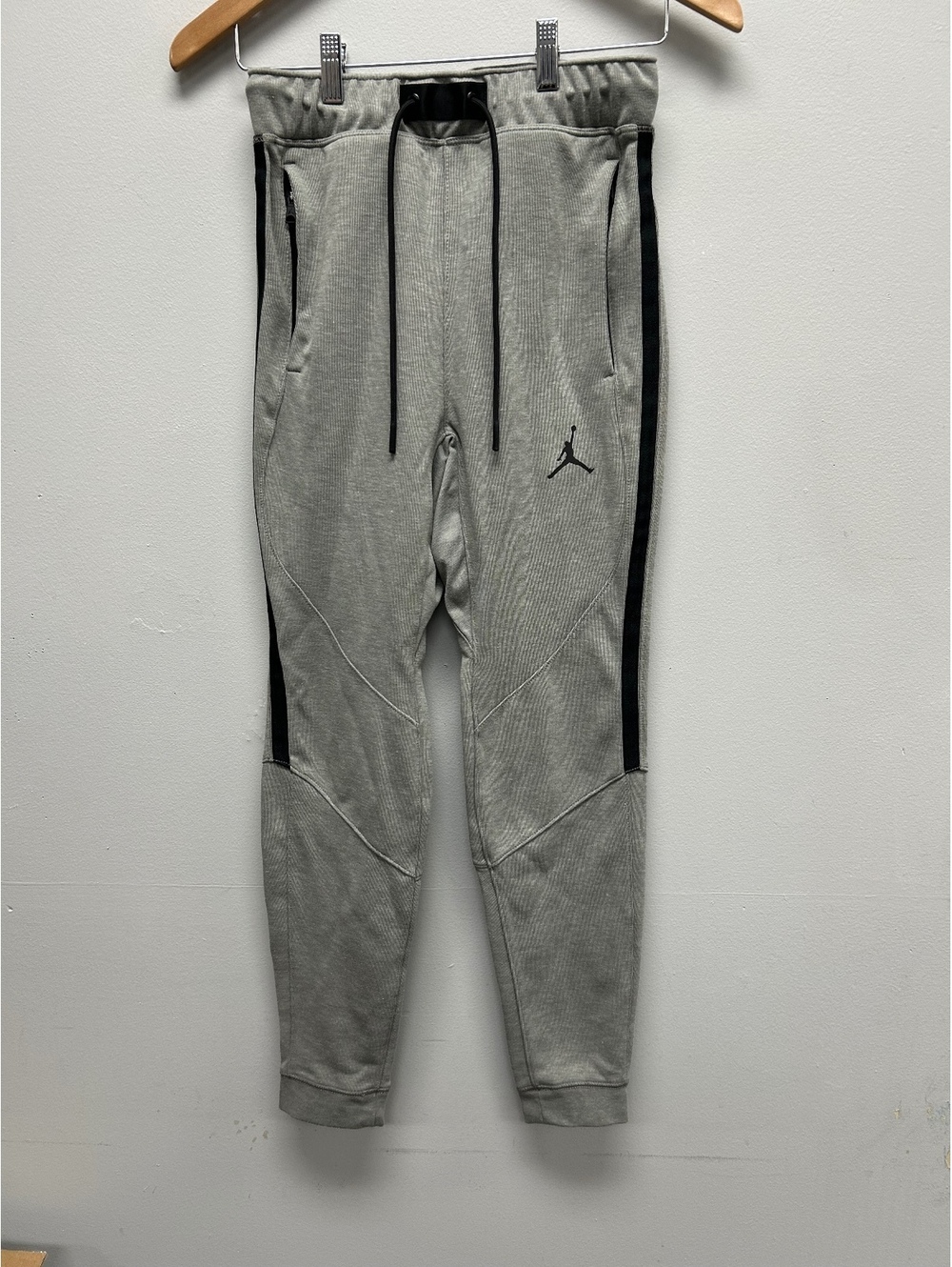 Nike Jordan Slim Fit Gray and Black Jogger Sweatpants